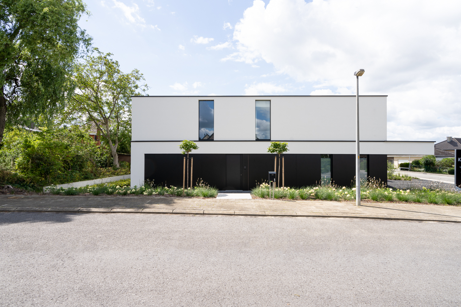 Moderne woning met energiezuinige ruwbouw en strakke architectuur